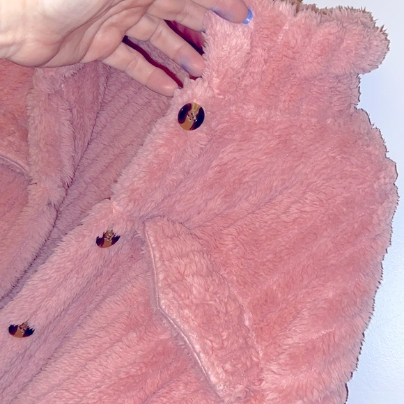 Super Soft Pink Blush Fuzzy Jacket shirt - Picture 4 of 6
